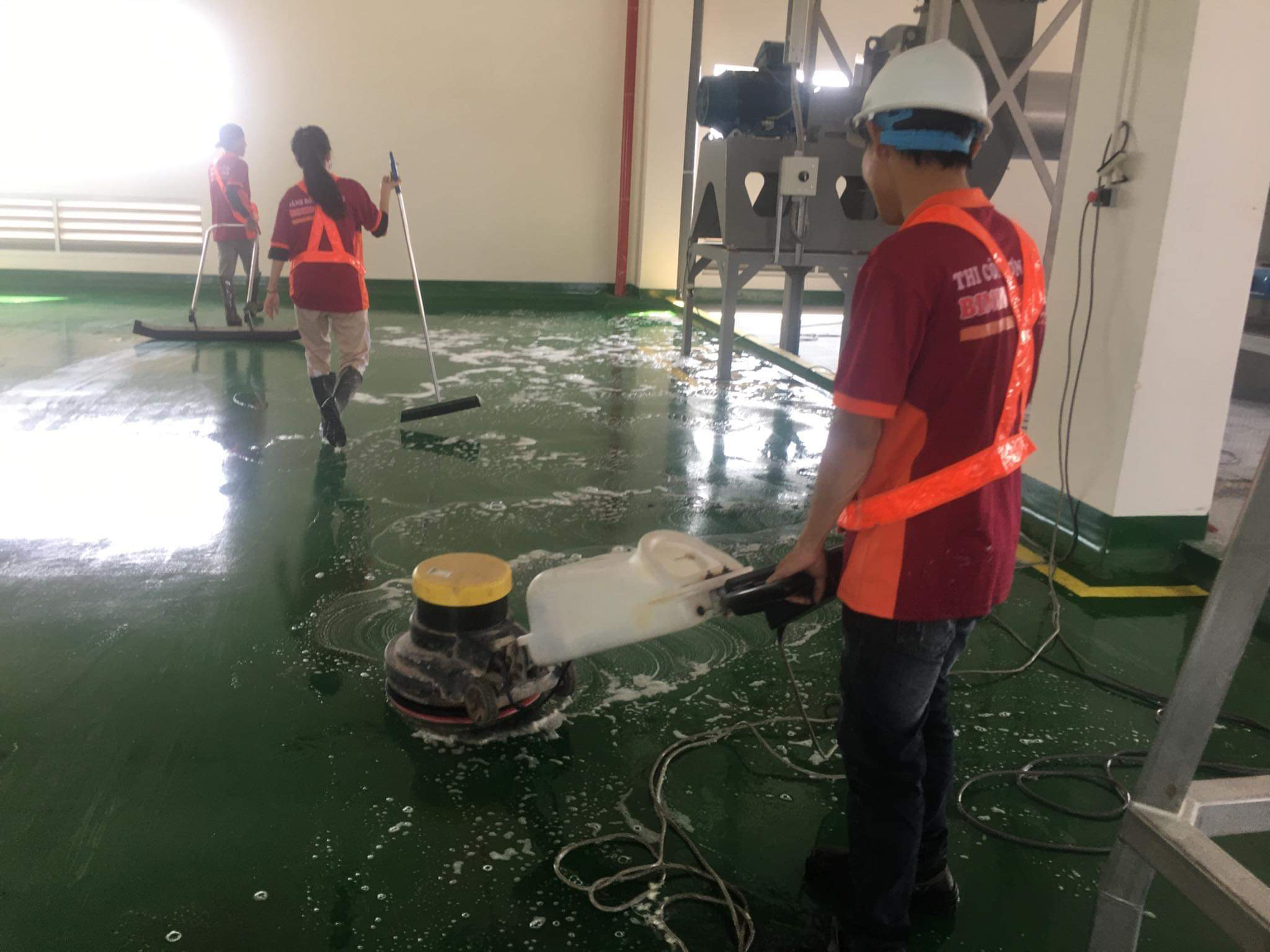 ve-sinh-san-epoxy Vệ Sinh Sàn Epoxy